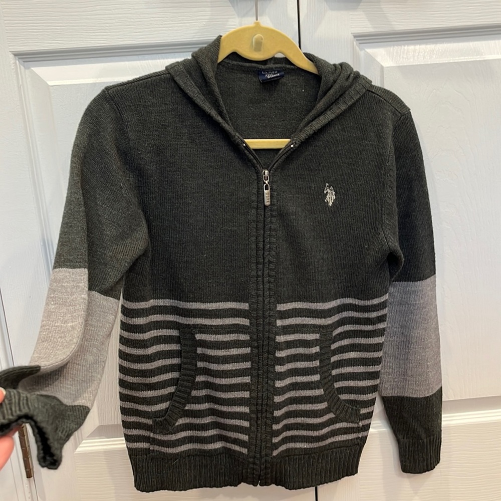 Preloved sweater hoodie - boys 14-16